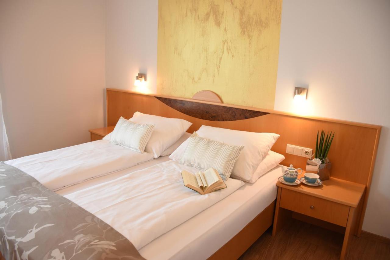 Vitalhotel Strobl Ollersdorf im Burgenland Exterior photo